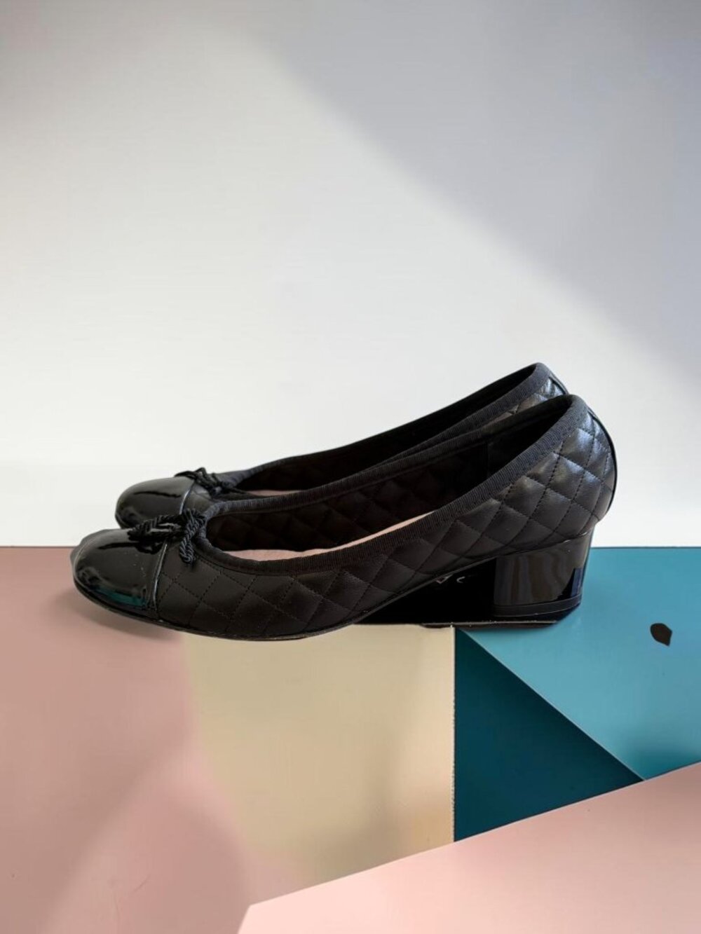 PAUL MAYER Black Leather Quilted Heels Size 7.5